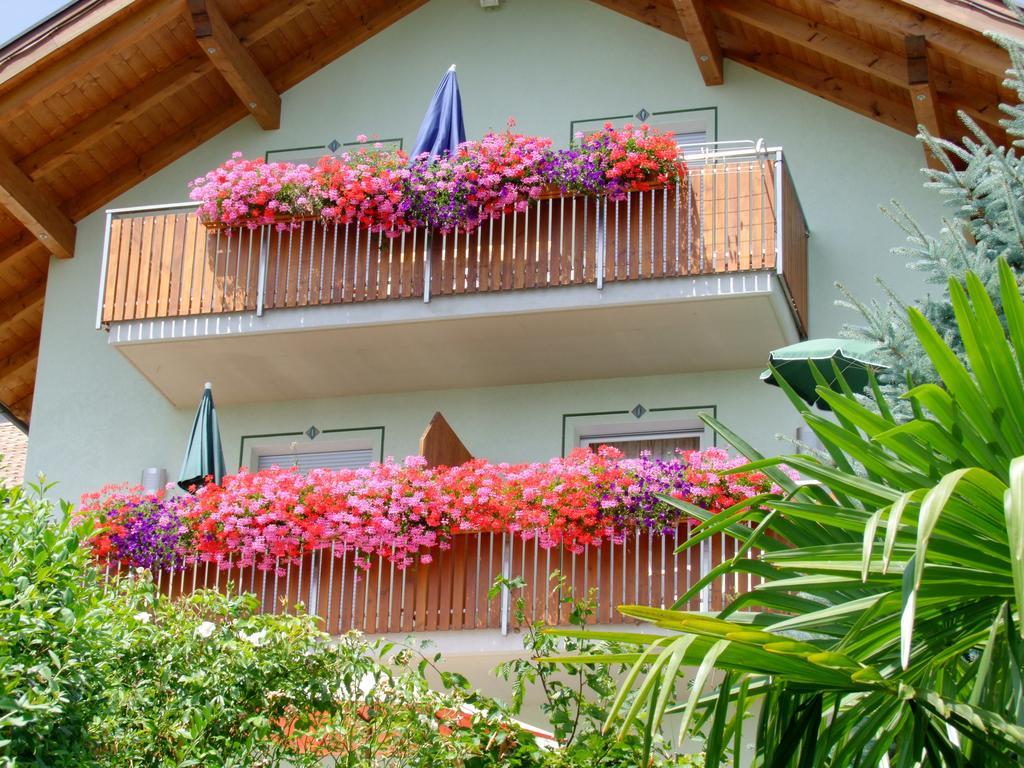 Kerschbamerhof Im Sueden Suedtirols Cortaccia Exterior foto
